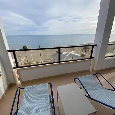 Girolamar 1ª Linea De Playa * Фуэнхирола