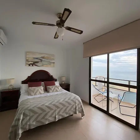 Girolamar 1ª Linea De Playa * Фуэнхирола