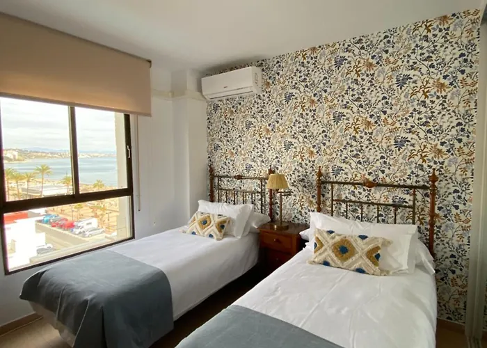 Girolamar 1ª Linea De Playa Apartamento Fuengirola